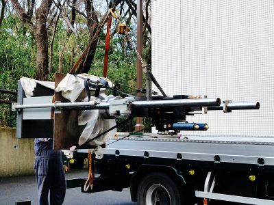 試験機の移設工事