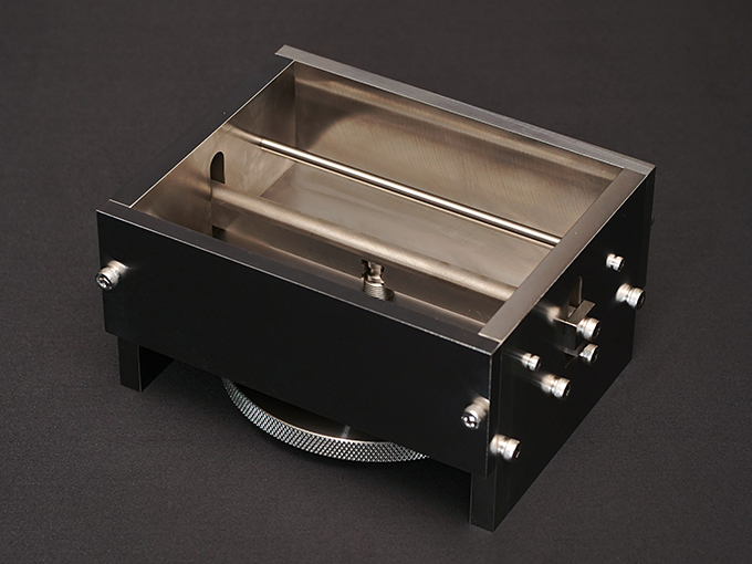 可変式定ひずみ試験治具仮